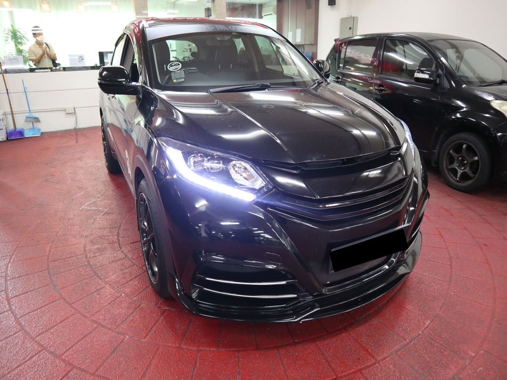 Honda Vezel 1.5X CVT