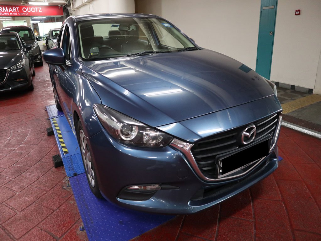 Mazda 3 Sedan 1.5A (02)