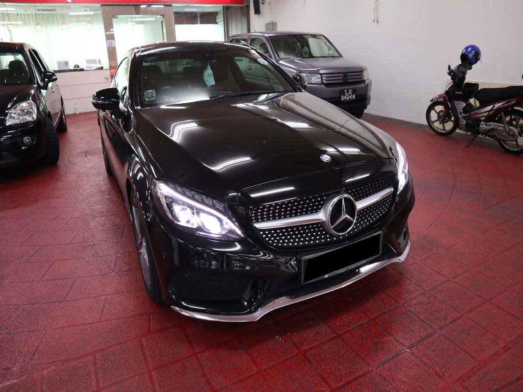 Mercedes Benz C300 Coupe AMG Line (R18 LED SR)