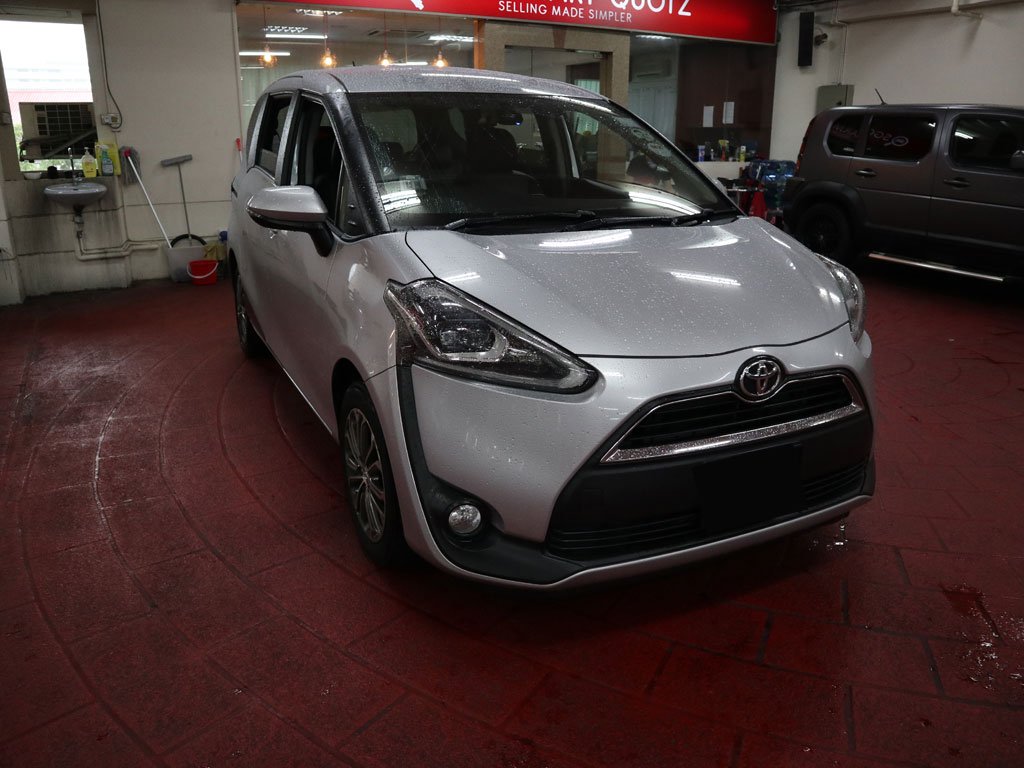 Toyota Sienta 1.5G A
