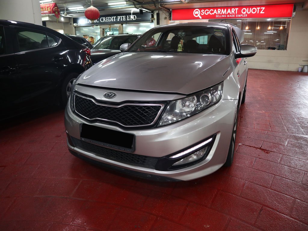 Kia Optima 2.0A