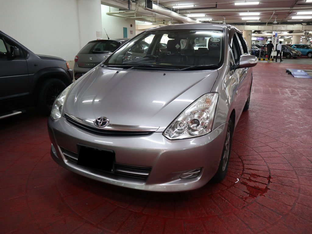Toyota Wish 1.8A (COE till 06/2028)