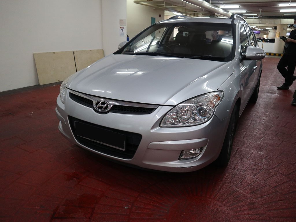 Hyundai FD I30 CW 1.6A (COE till 04/2029)