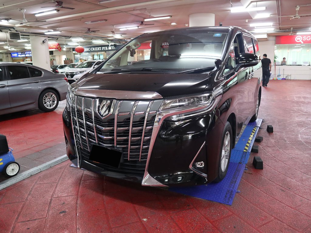 Toyota Alphard 2.5X CVT 8 Seater