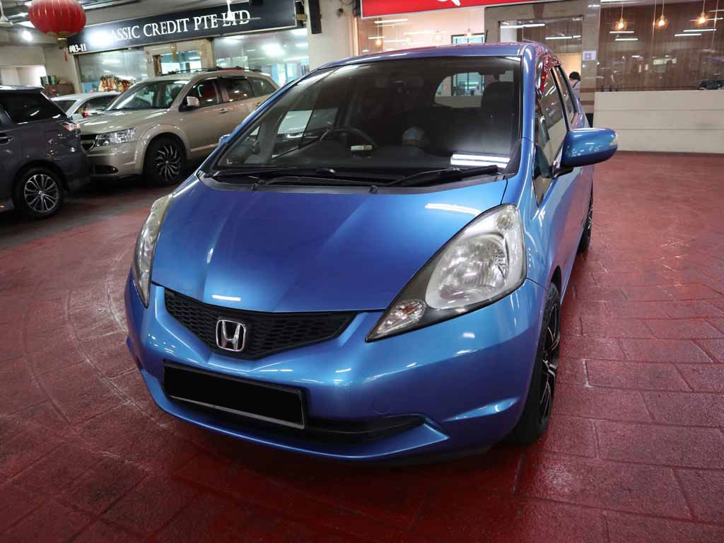 Honda Fit 1.3G A (COE till 10/23)