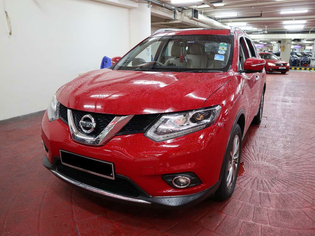 Nissan X-Trail 2.0A CVT Sunroof