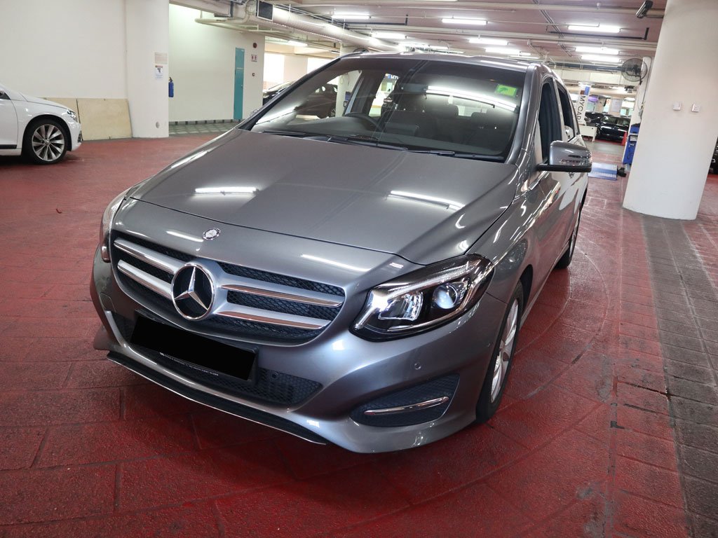 Mercedes Benz B180 Style (R16 LED)