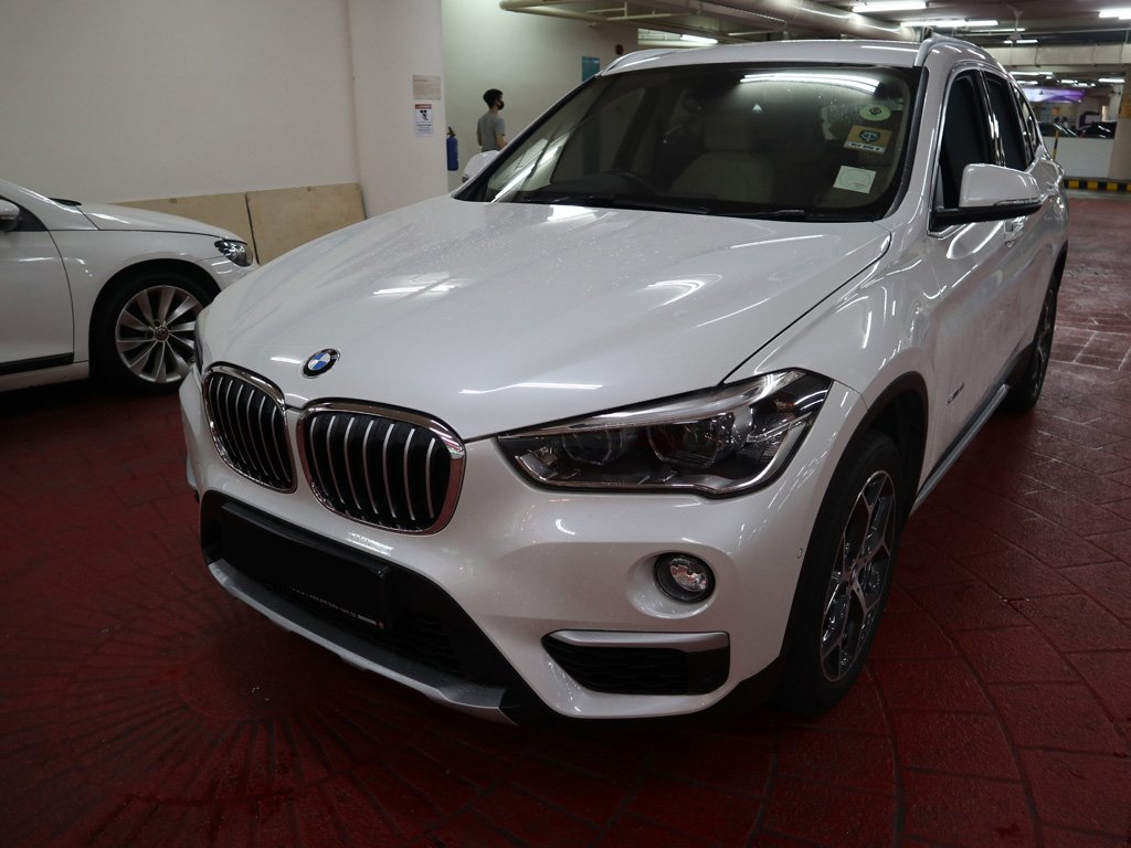 BMW X1 SDrive18I LED NAV