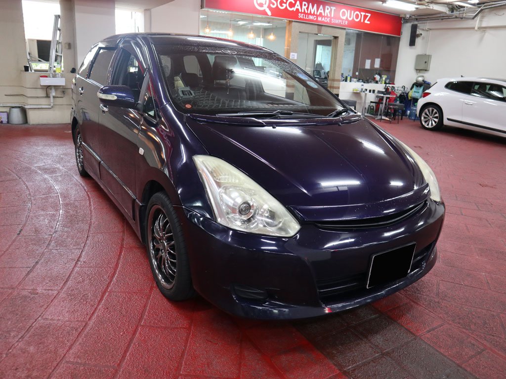 Toyota Wish 1.8A (COE till 01/2028)