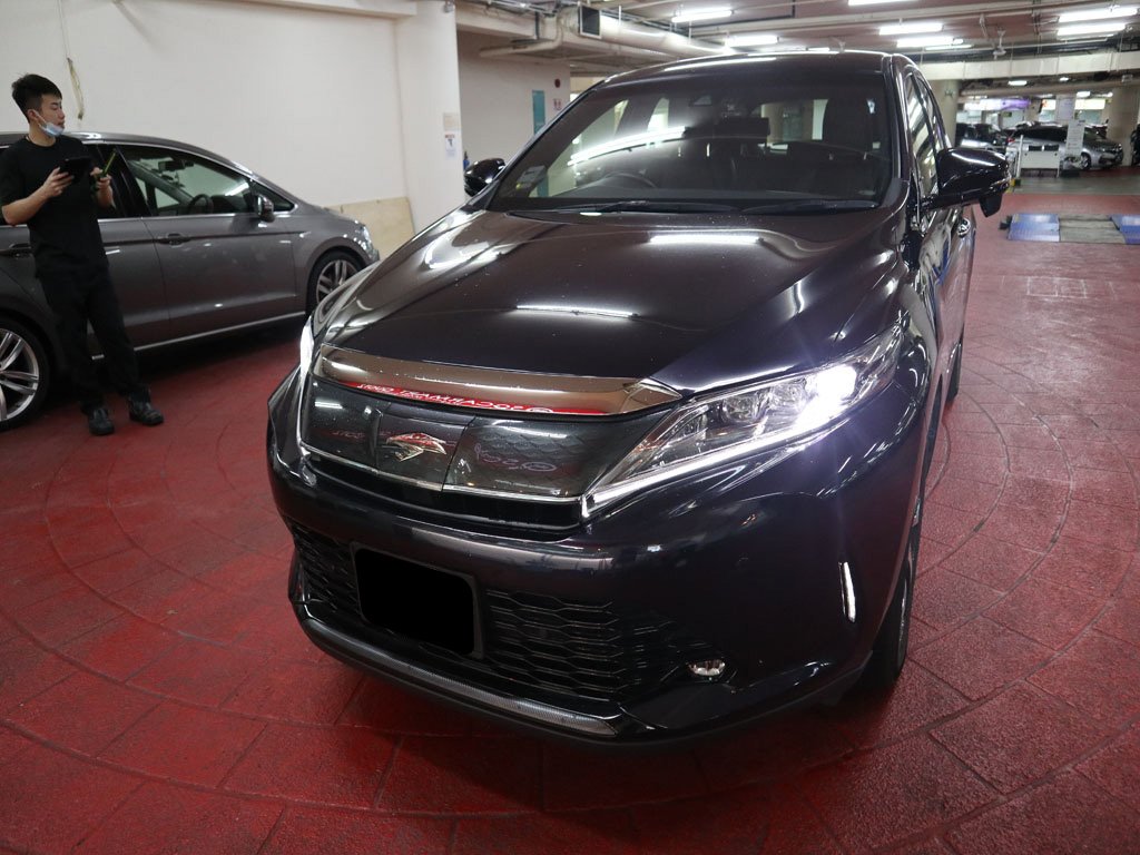 Toyota Harrier M Grade