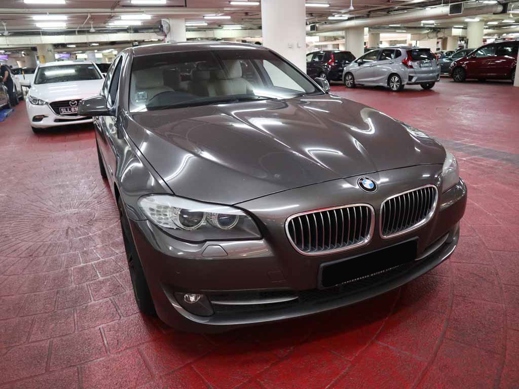 BMW 523I 2.5A NAV