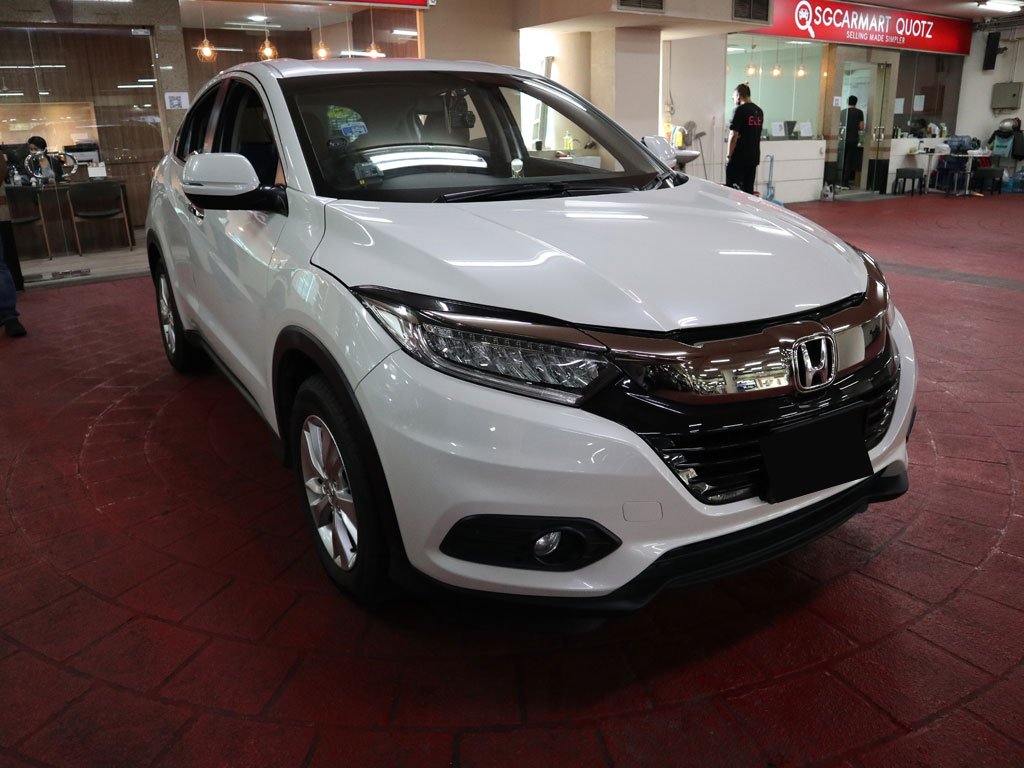 Honda Vezel 1.5X CVT