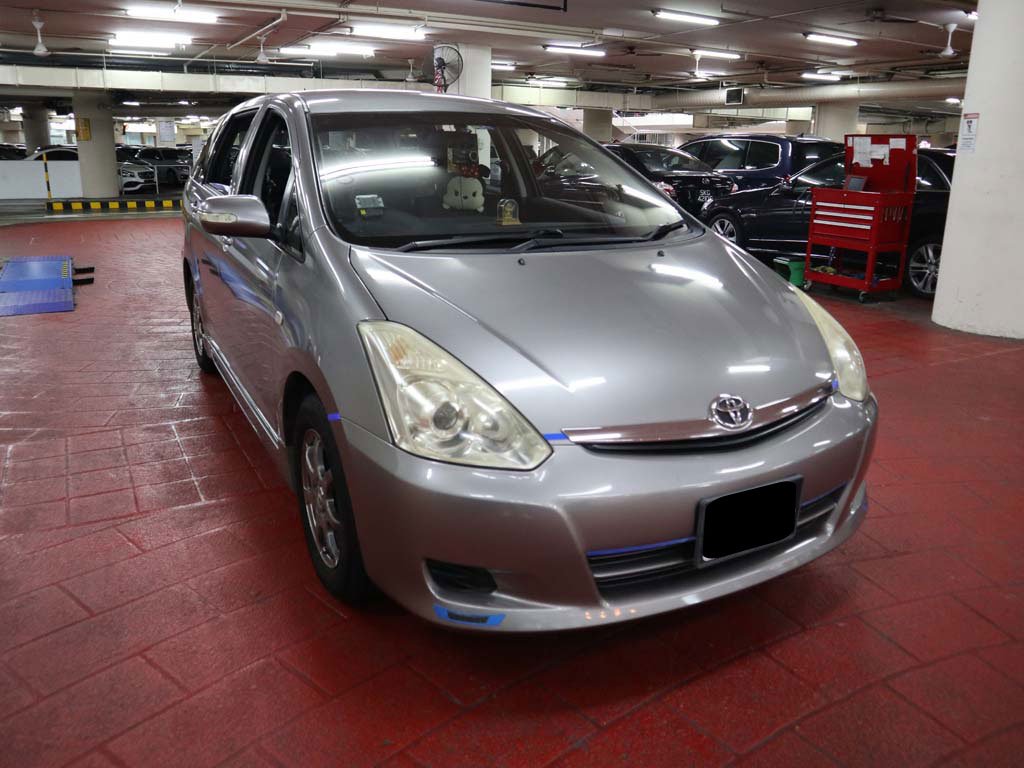 Toyota Wish 1.8A (COE till 03/2024)