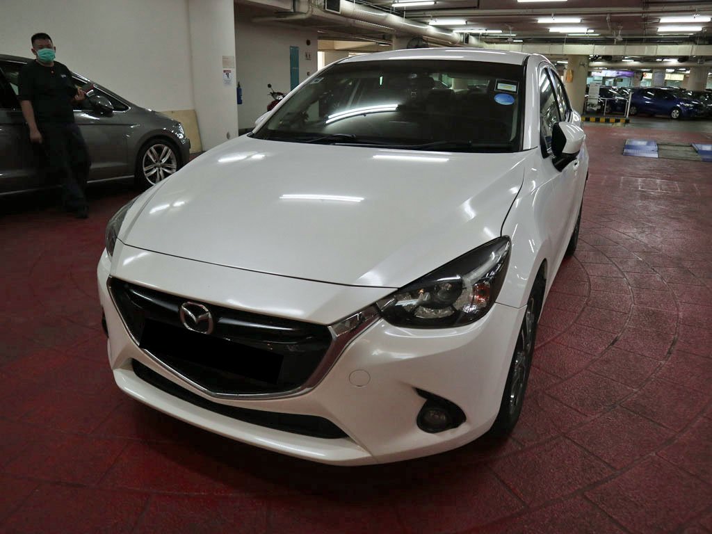 Mazda 2 Sedan 1.5L SP (LED)