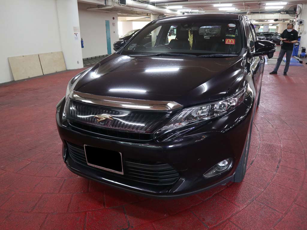 Toyota Harrier 2.0A Premium