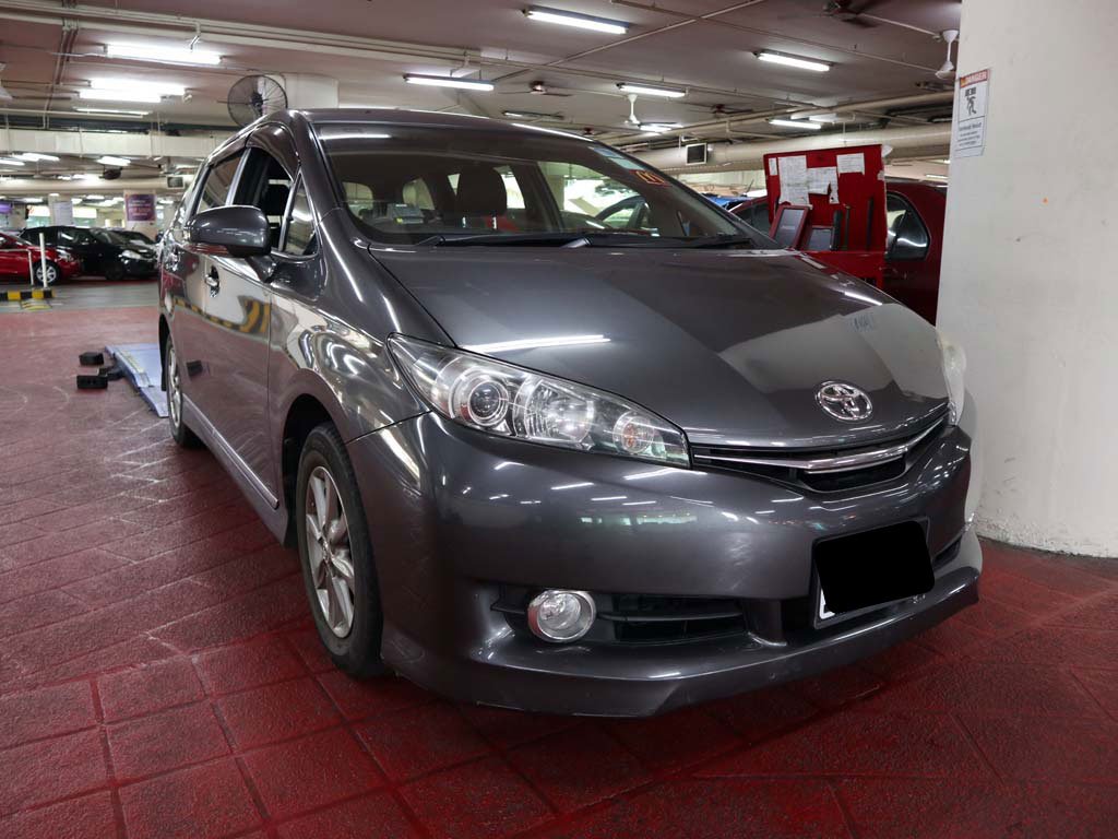 Toyota Wish 1.8A CVT