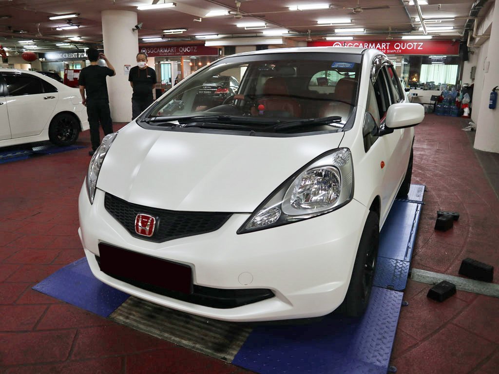 Honda Fit 1.3G A (COE till 02/2029)