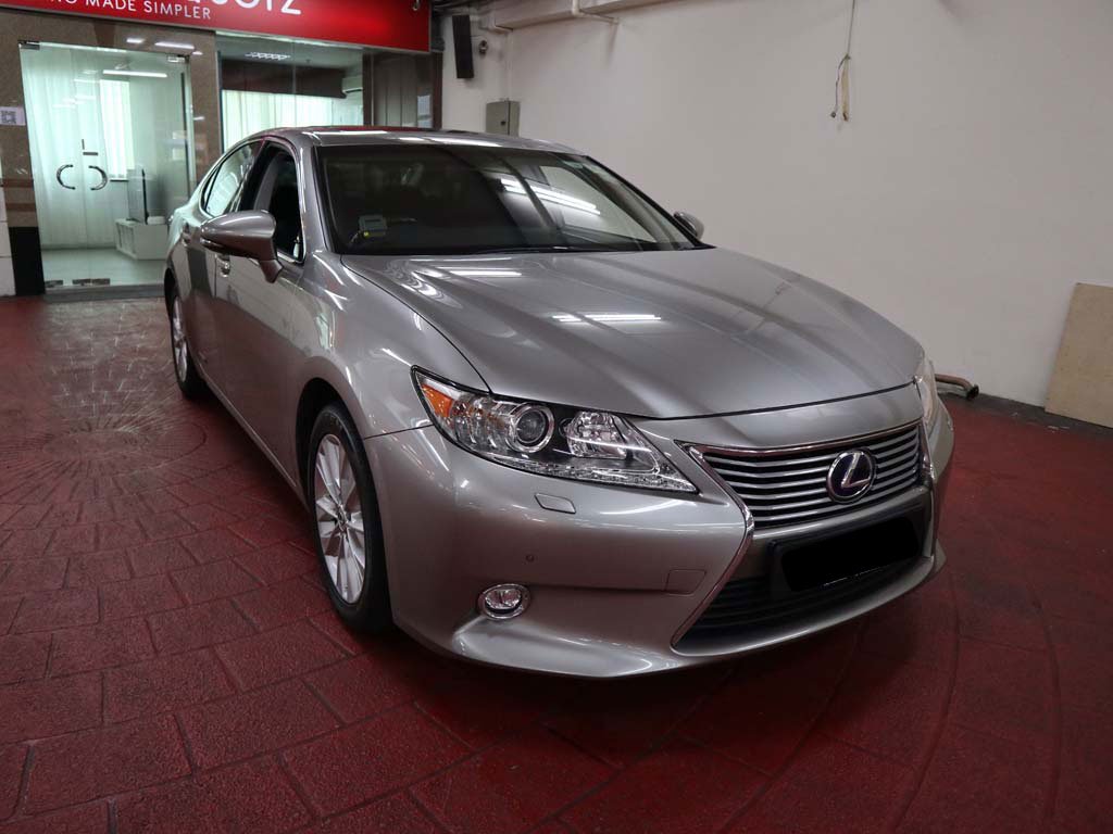 Lexus ES300H Luxury CVT (Hybrid)