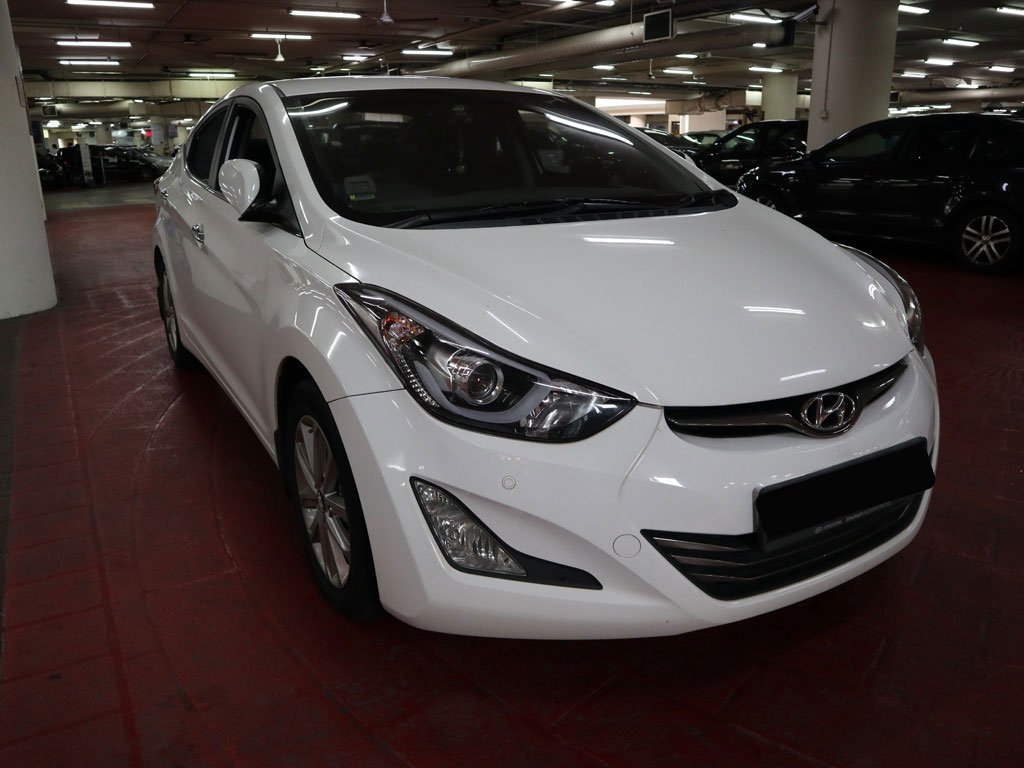 Hyundai Elantra 1.6A