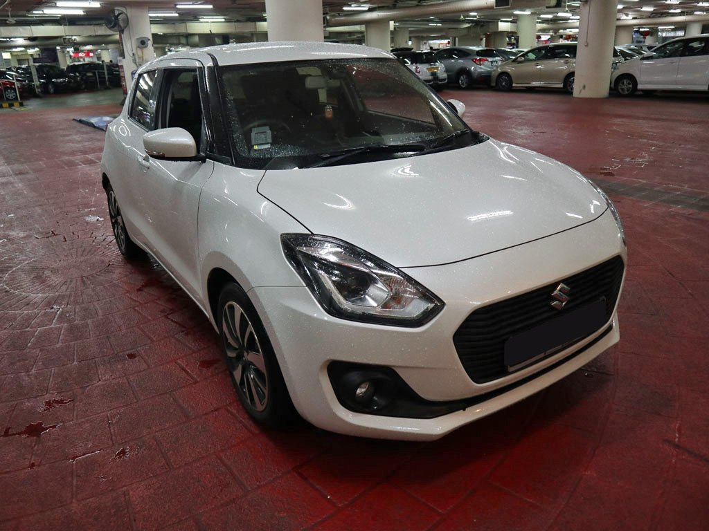 Suzuki Swift 1.0T GLX AT