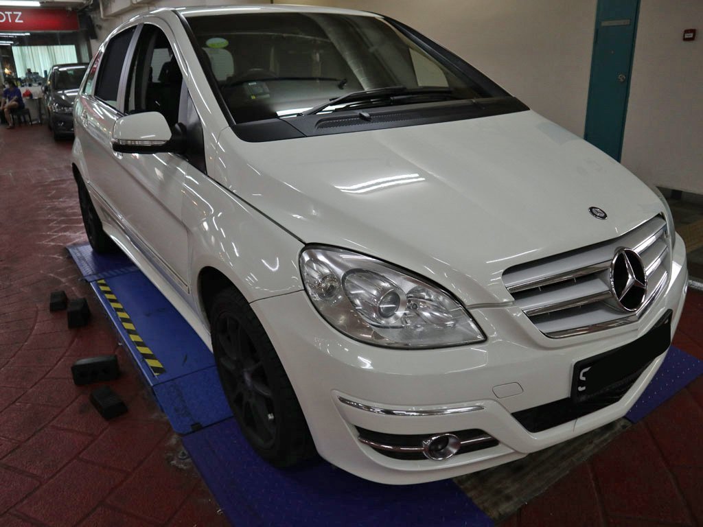 Mercedes Benz B 160