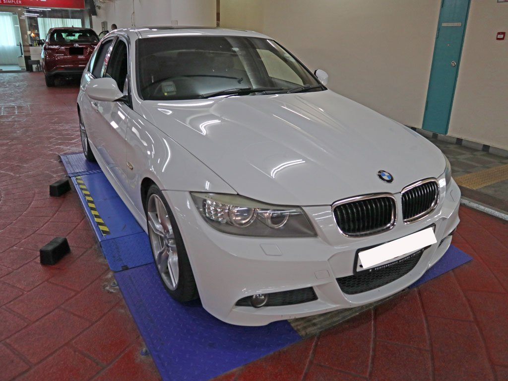BMW 320I Sunroof (COE till 09/2030)