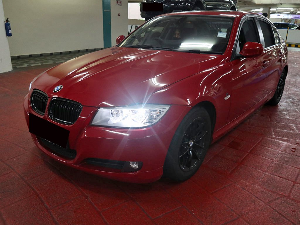 BMW 318I 2.0A Sunroof (COE till 03/2030)