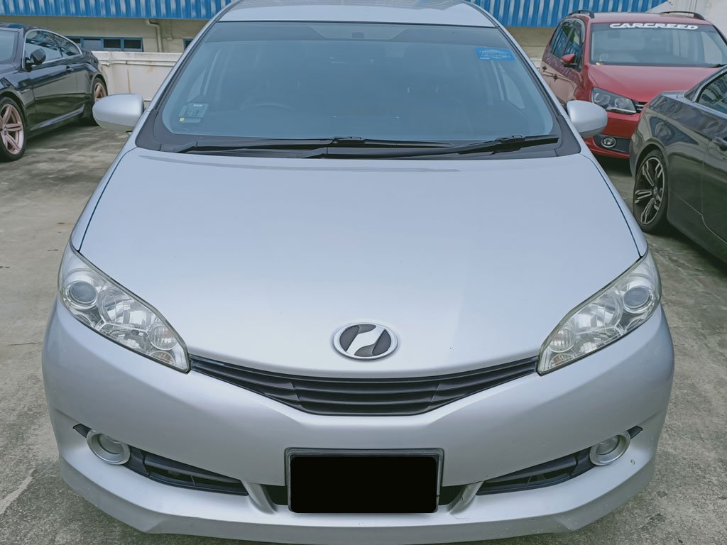 Toyota Wish 1.8X A (COE till 10/2024)