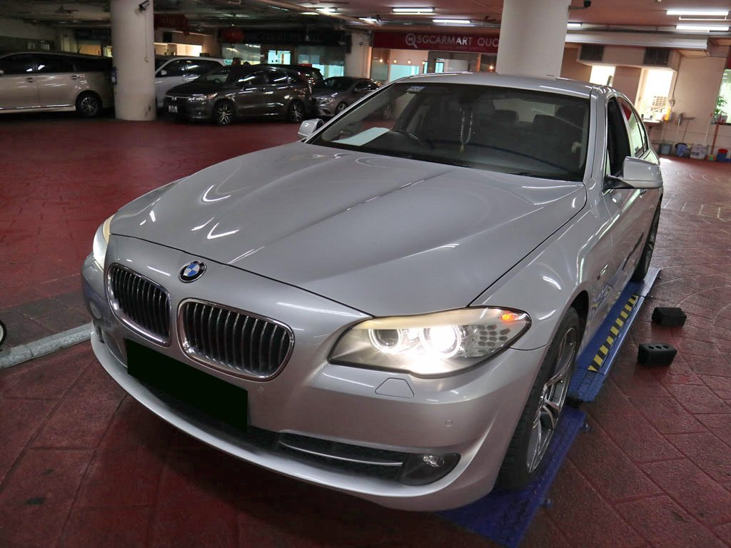 BMW 528I 2.0A