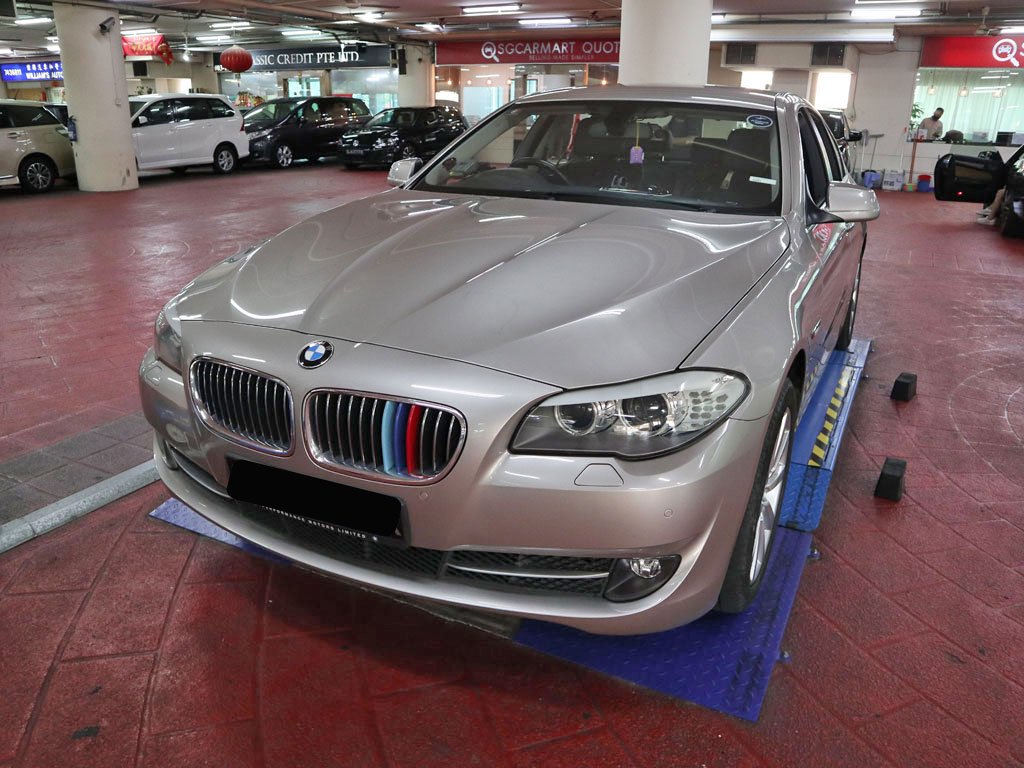 BMW 528I 2.0L A