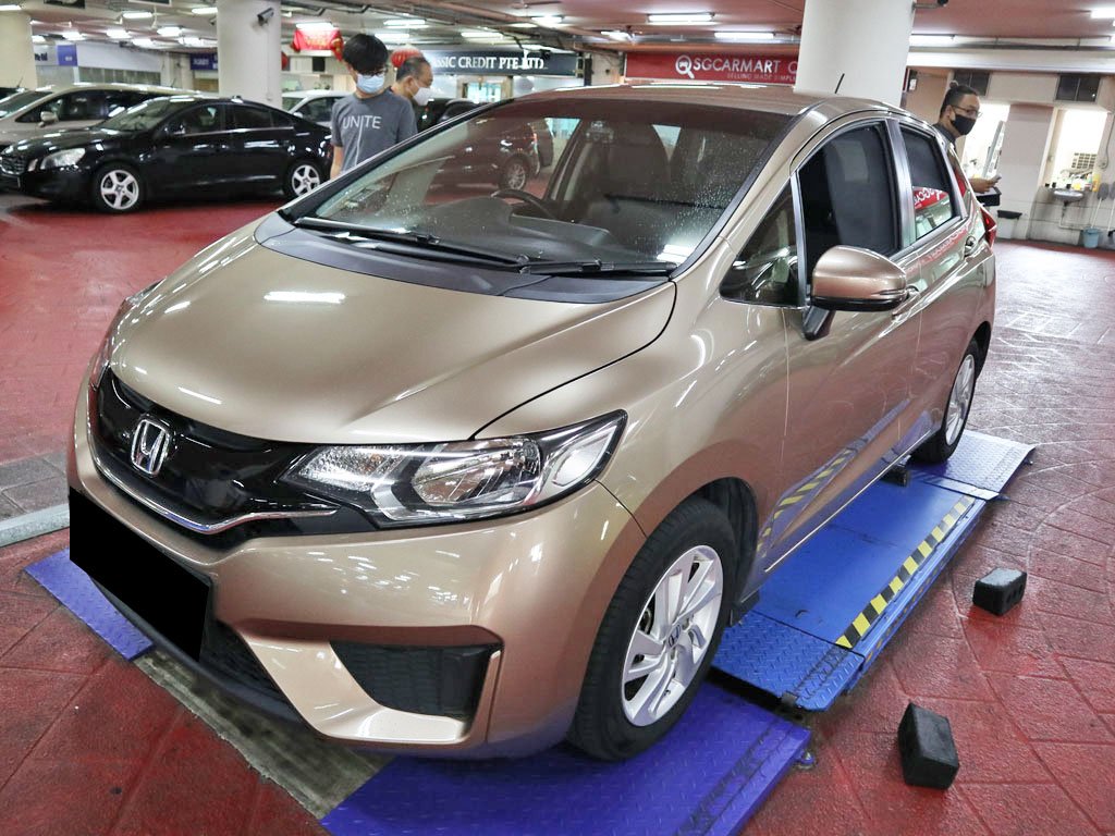 Honda Jazz 1.3A CVT