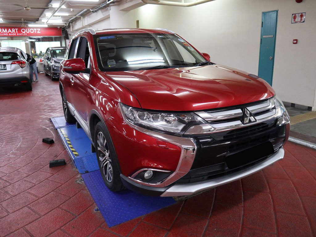 Mitsubishi Outlander 2.4A CVT Sunroof Facelift