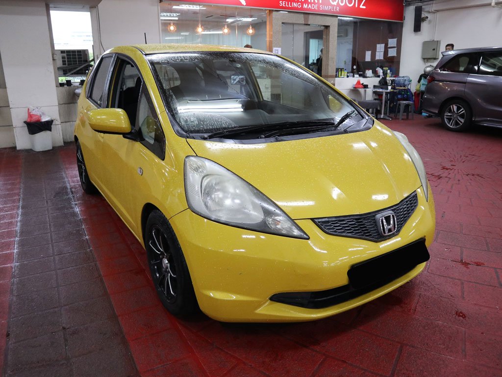 Honda Fit 1.3G A (COE till 12/2022)