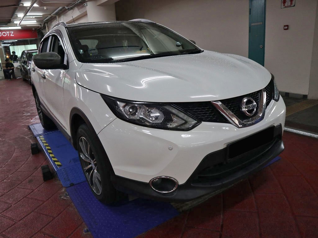 Nissan Qashqai 2.0A CVT Sunroof