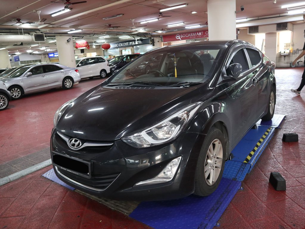 Hyundai Elantra 1.6A
