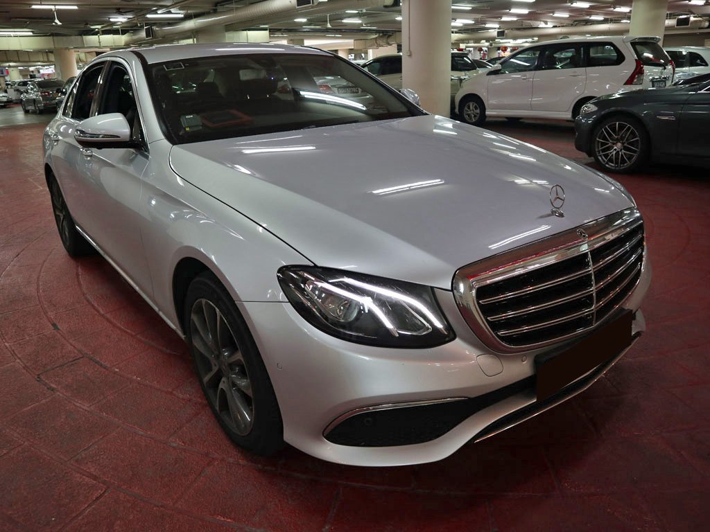 Mercedes Benz E250 Exclusive (R18 LED)