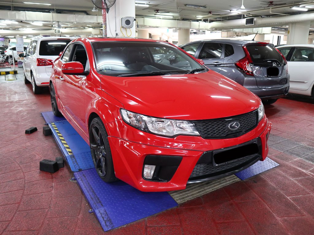 Kia Cerato Forte Koup 1.6A SX Sunroof