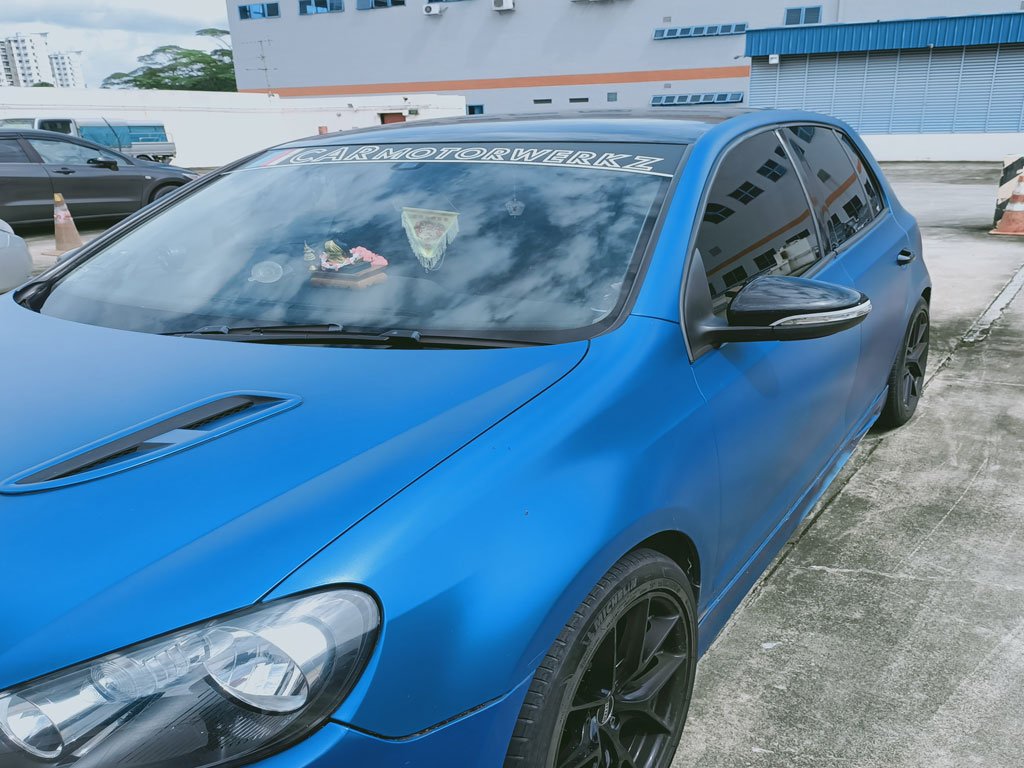 Volkswagen Golf 1.4A (COE till 11/2024)