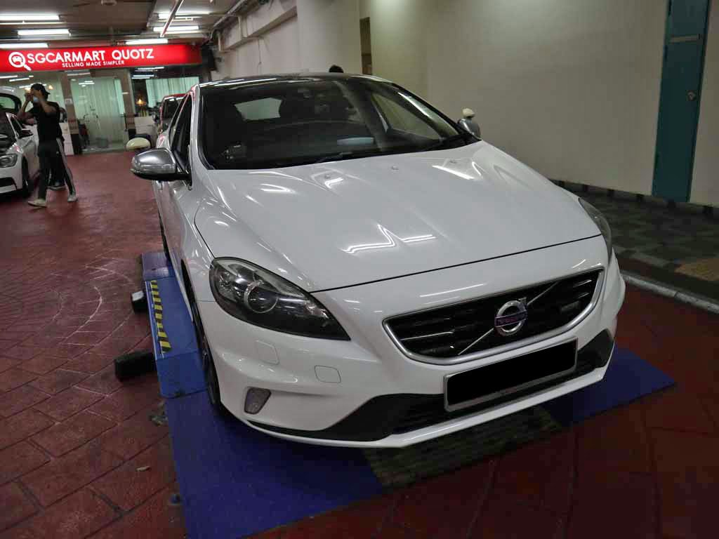 Volvo V40 T4 R-Design