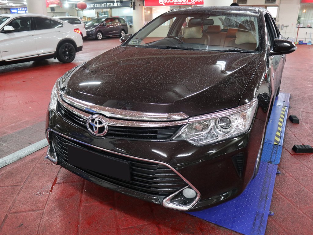 Toyota Camry 2.0 Auto