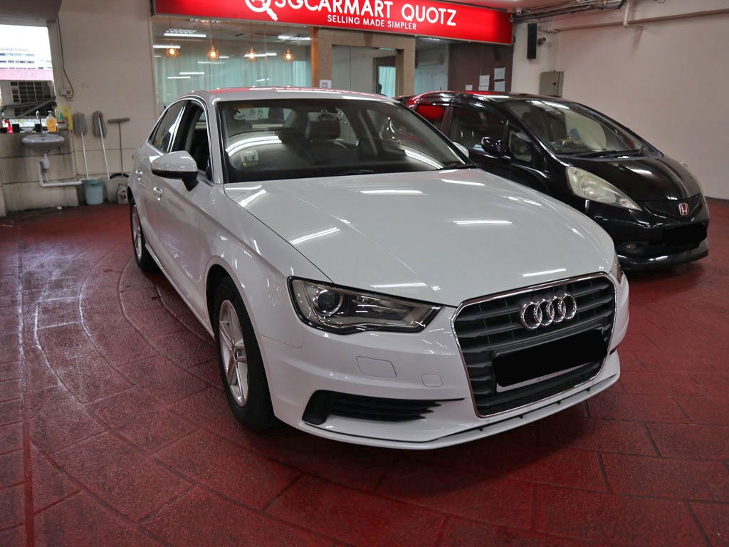 Audi A3 Sedan 1.4A TFSI (Ambiente)