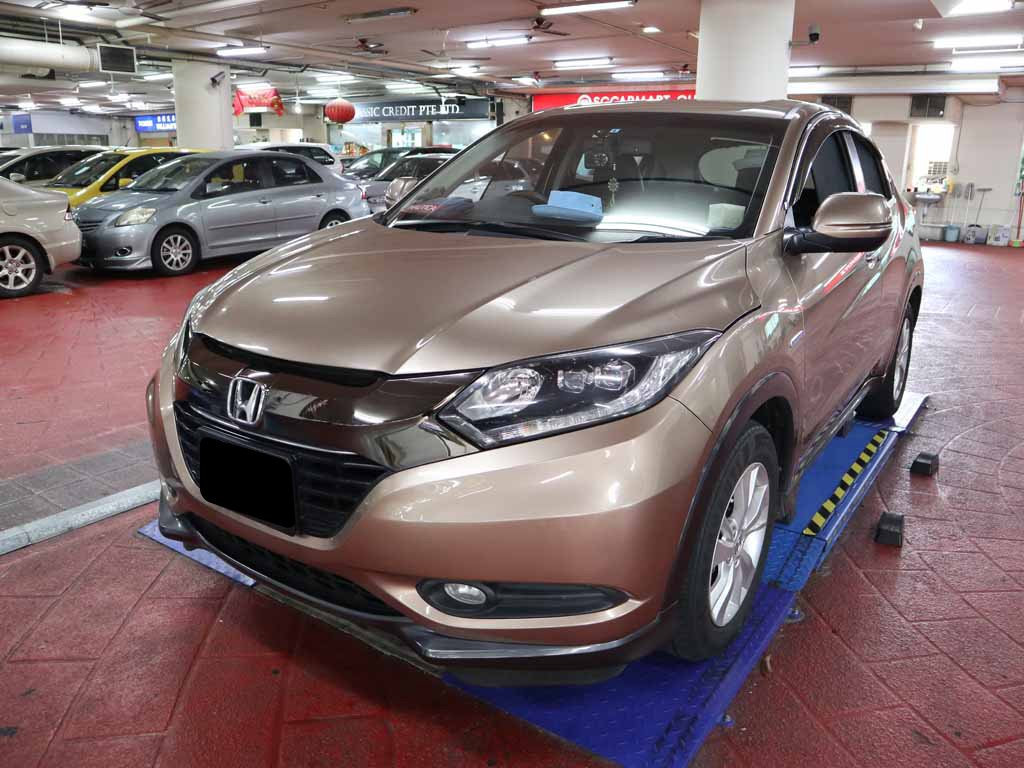 Honda Vezel 1.5X Auto (Hybrid)