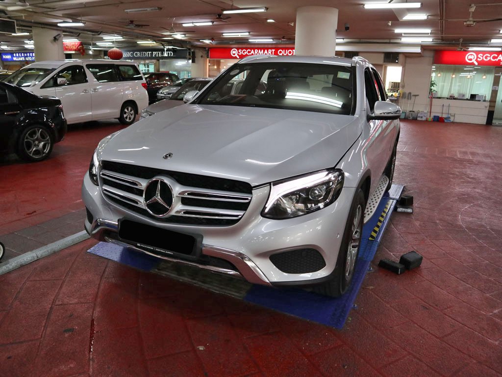 Mercedes Benz GLC250 4Matic (R18 LED)