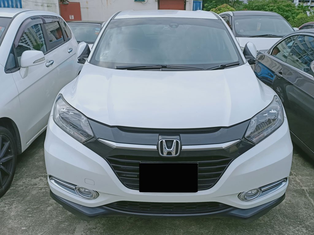 Honda Vezel 1.5X CVT