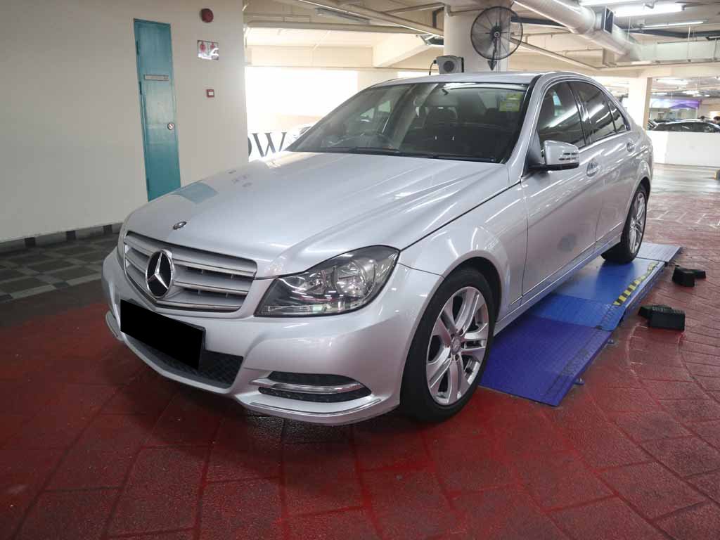 Mercedes Benz C180 BlueEfficiency