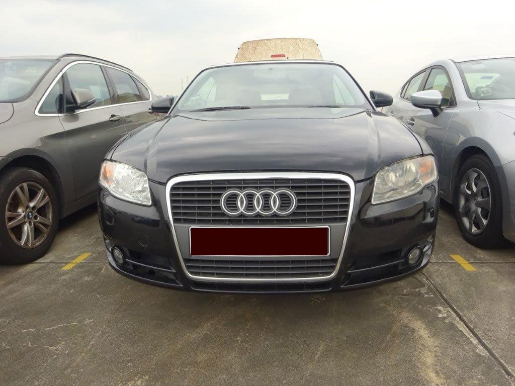 Audi A4 2.0T FSI MU S-Line (COE till 09/2028)