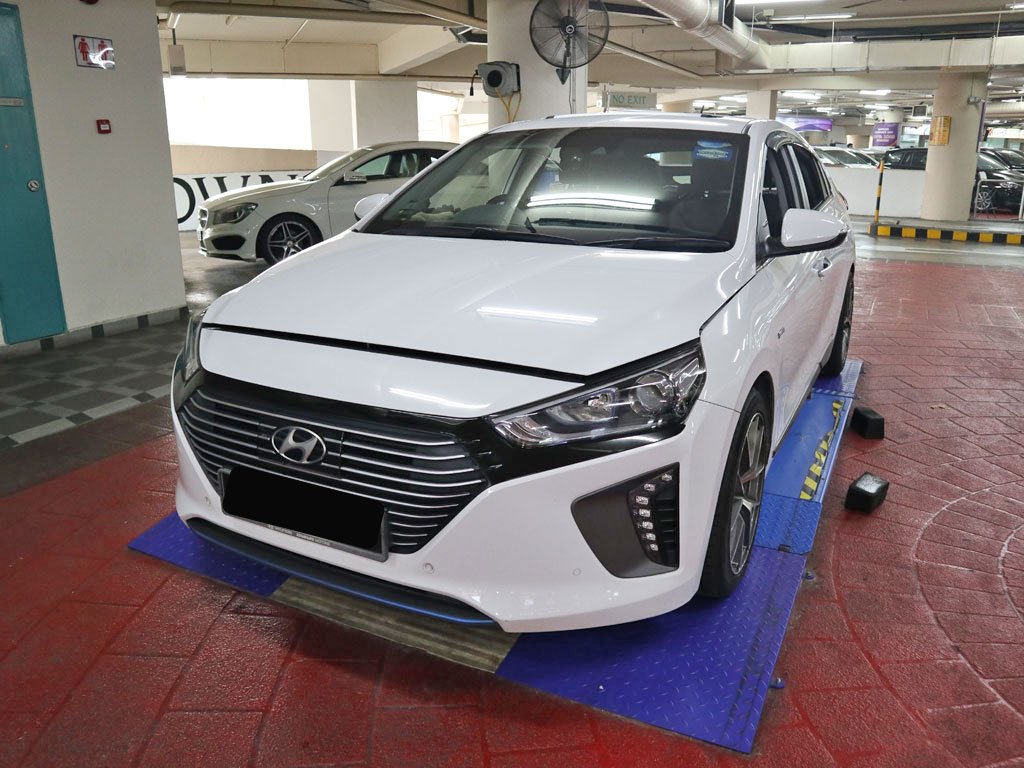 Hyundai AE Ioniq HEV 1.6A DCT Sunroof