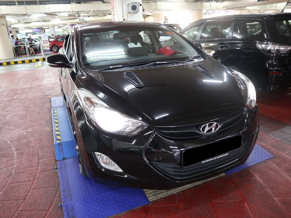 Hyundai Elantra 1.6A