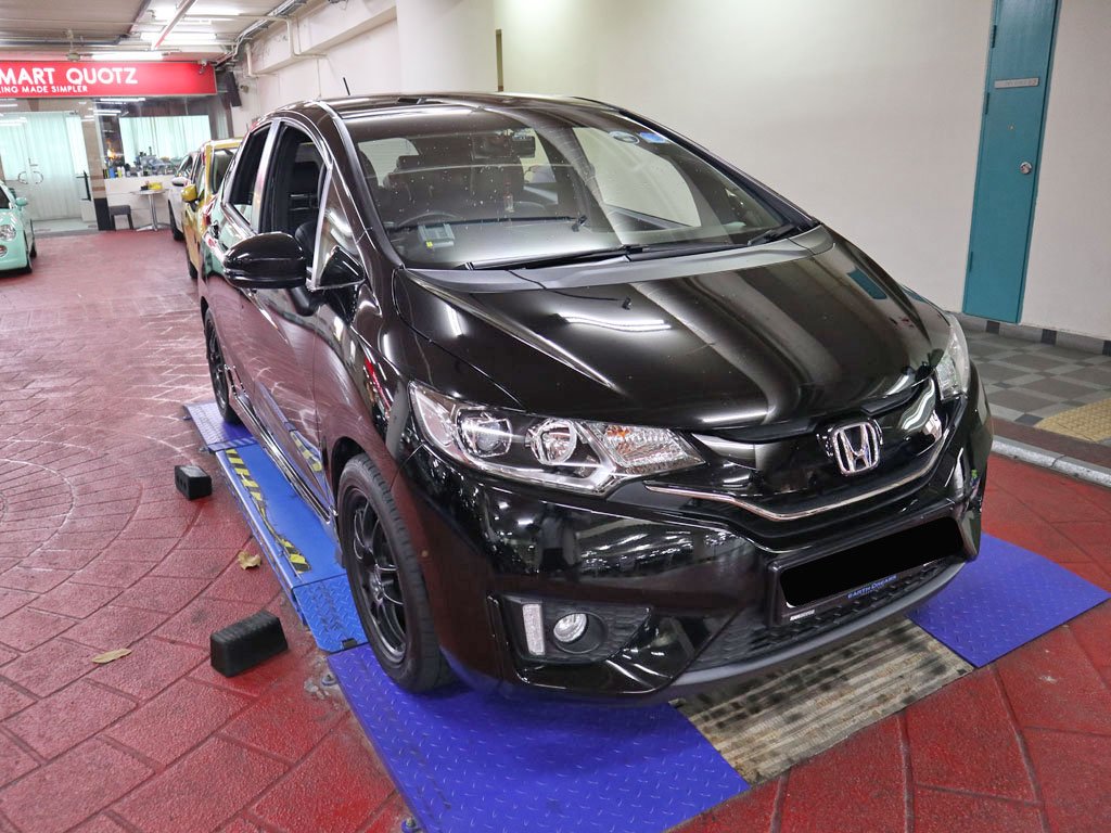 Honda Jazz 1.5A VTIR CVT