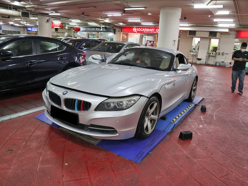 BMW Z4 SDrive 23I 2.5A HID NAV